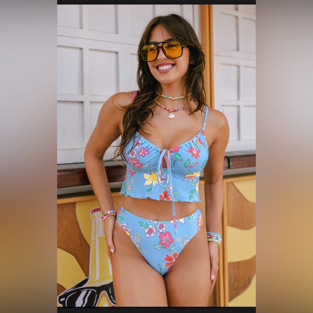 Wildflower Front-Tie Cami Bikini Top & Mid-Rise Bottoms Set NWT
